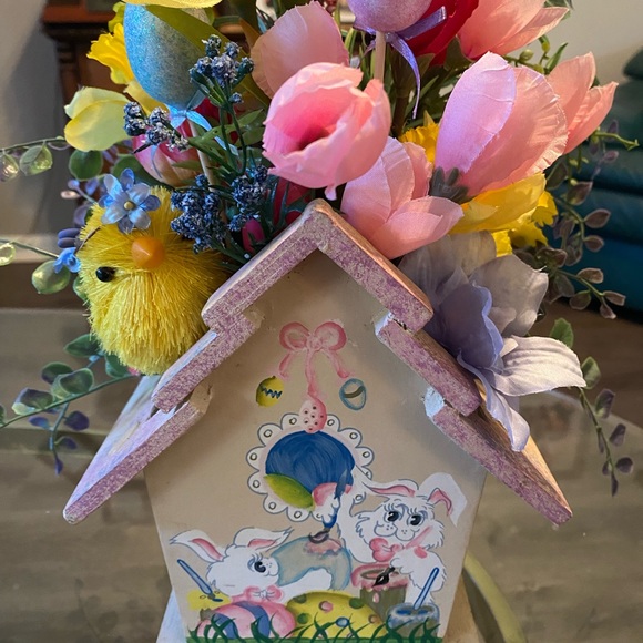 Easter/Spring Table Decor - Picture 5 of 6